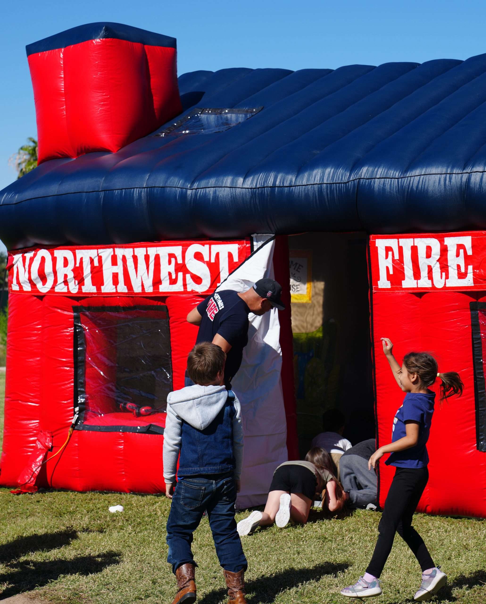 Inflatable Safety House Safety Trailer
